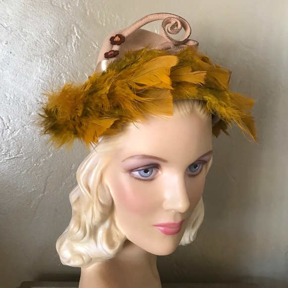 SHILLITOS Accessories Chic 94s Beige Felt Hat Conical Crown Wired Curly Bands Gold Feathers